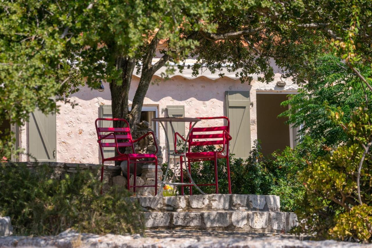 Stone Cottages Khalikerí Exteriör bild